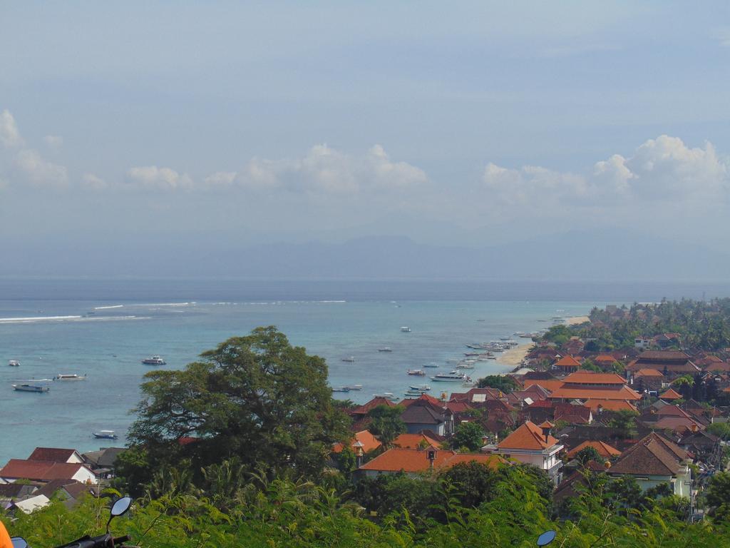 Готель Starfish Lembongan Екстер'єр фото